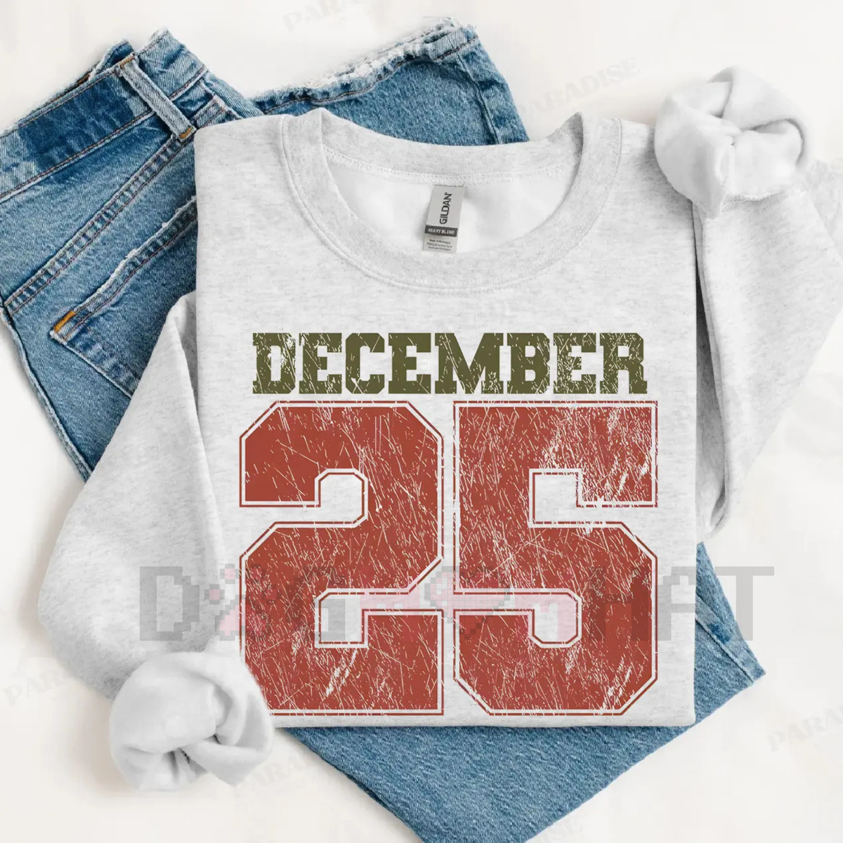 Retro December 25th Christmas Crewneck Sweatshirt – Cozy Holiday Winter Sweater Gift
