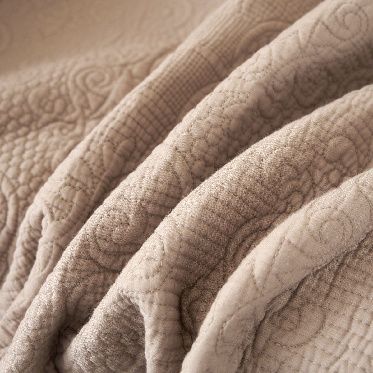 Fringed Cotton Quilted Throw Blanket