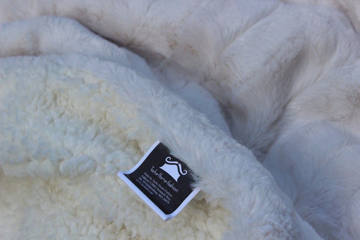 Polar Faux Fur with Sherpa Throw Blanket